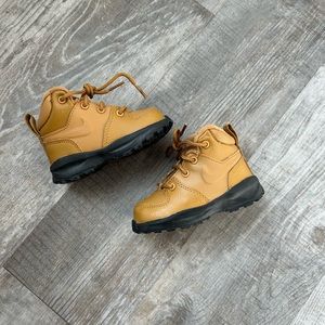Baby/toddler Nike sneaker